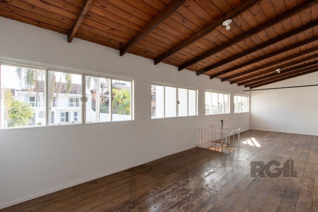 Casa para Venda - 337m², 3 dormitórios, sendo 1 suites, 3 vagas - Cristal — foto 52