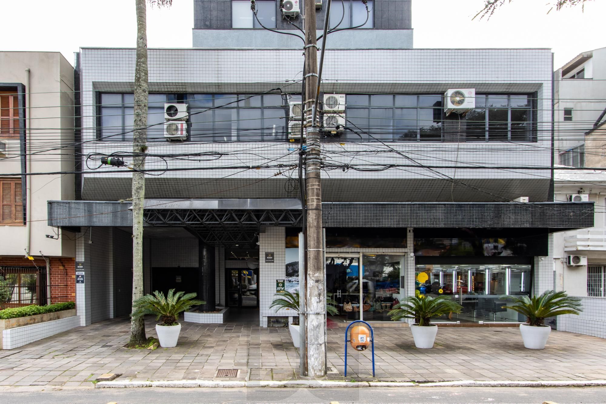 Sala comercial à venda no bairro Menino Deus – Edifício Comendador Luigi Gerace — foto 15