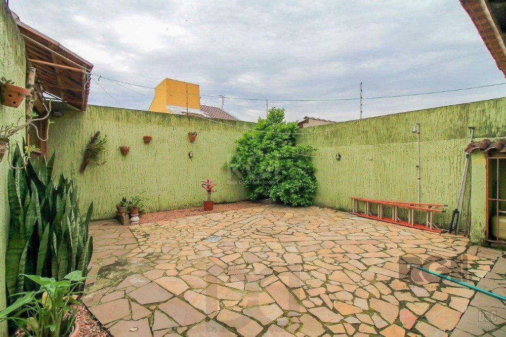 Casa para Venda - 167m², 3 dormitórios, sendo 1 suites, 7 vagas - Hípica — foto 16