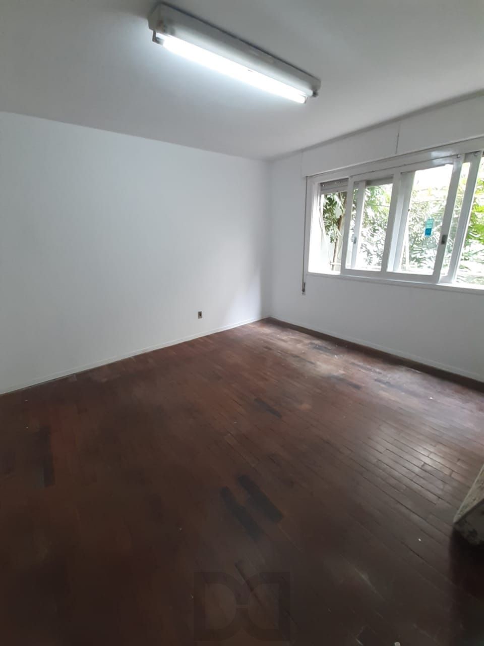 Apartamento com 3 dormitórios no bairro Independência — foto 7