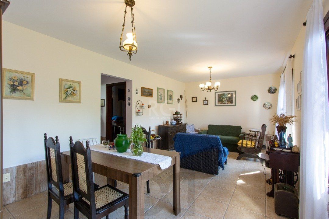 Casa para Venda - 111m², 3 dormitórios, sendo 1 suites, 1 vaga - Espirito Santo — foto 4