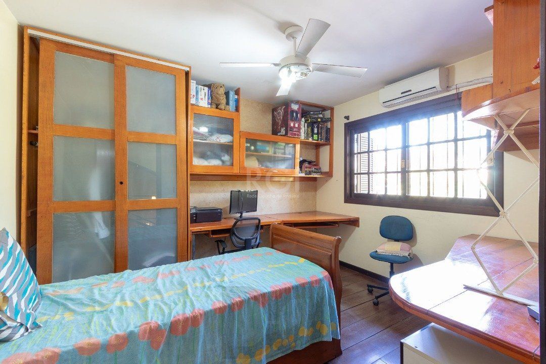 Casa para Venda - 308.25m², 3 dormitórios, sendo 1 suites, 5 vagas - Cristal — foto 25