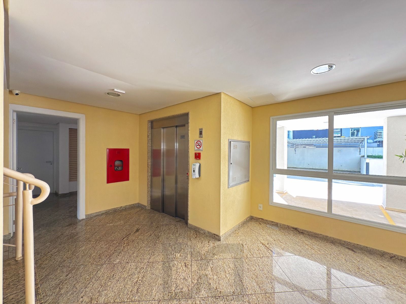Excelente apartamento de 3 dormitórios, 1 suíte e 2 vagas de garagem. — foto 38