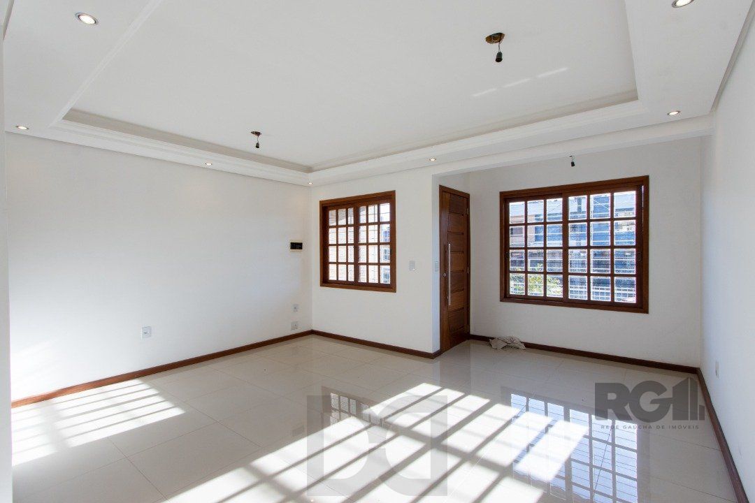 Casa para Venda - 120m², 3 dormitórios, sendo 1 suites, 1 vaga - Guarujá — foto 8