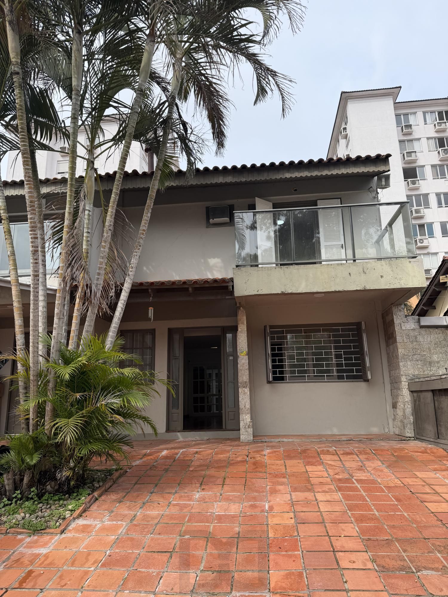 Casa de condomínio na Tristeza — foto 1