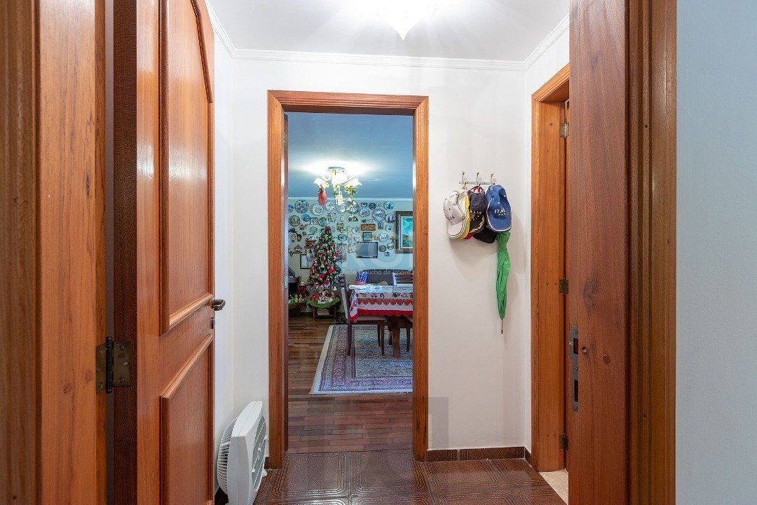 Casa para Venda - 725m², 4 dormitórios, sendo 1 suites, 4 vagas - Vila Assunção — foto 41