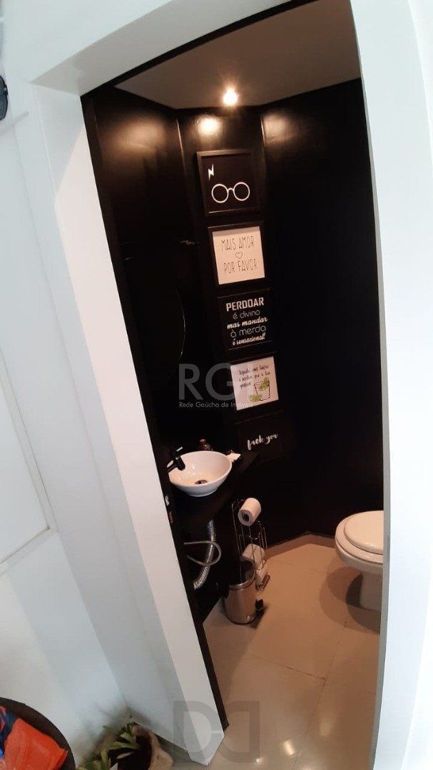 Casa para Venda - 157m², 3 dormitórios, sendo 3 suites, 2 vagas - Guarujá — foto 11