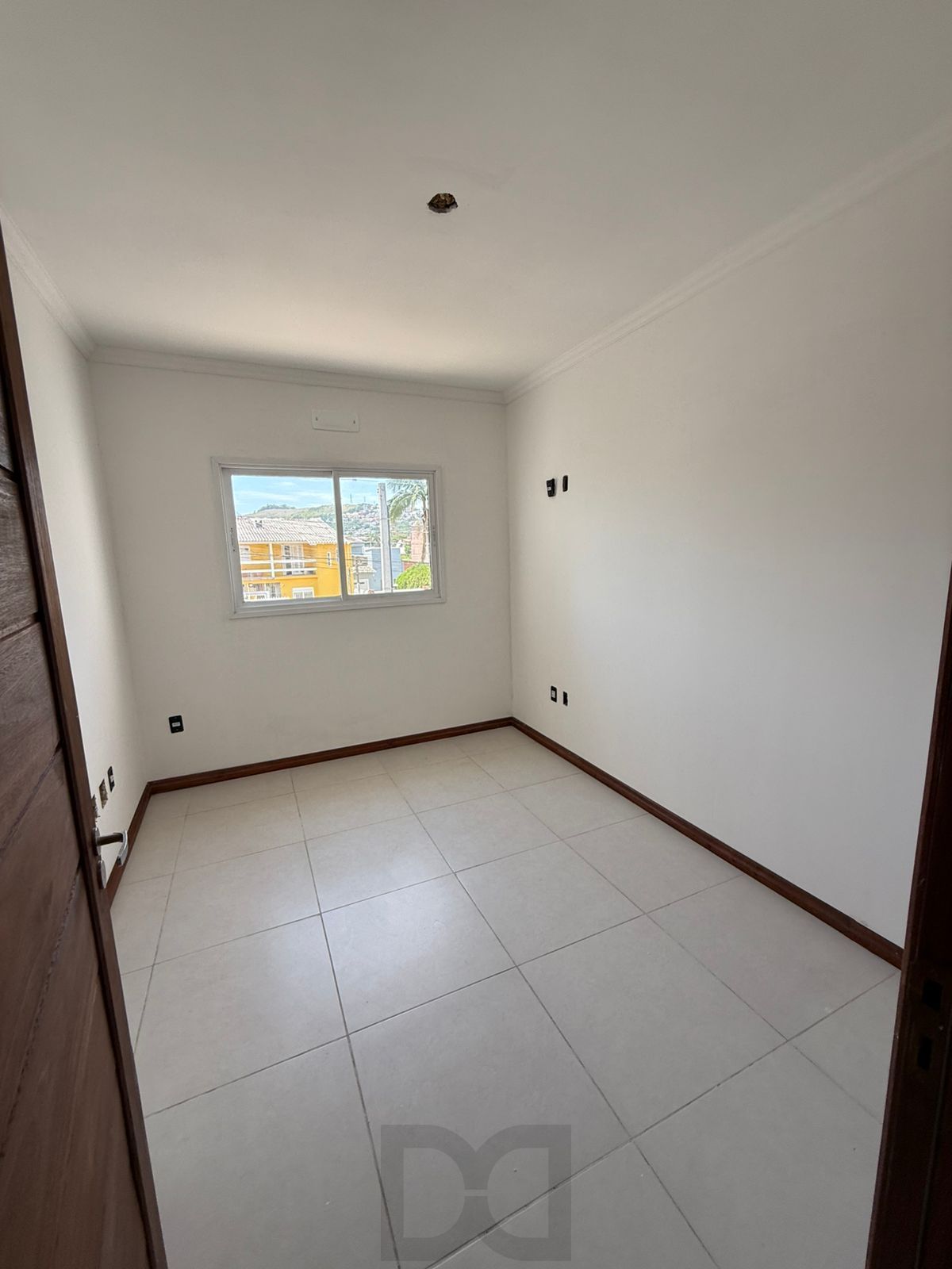 Casa nova em condominio a venda em Porto Alegre — foto 9