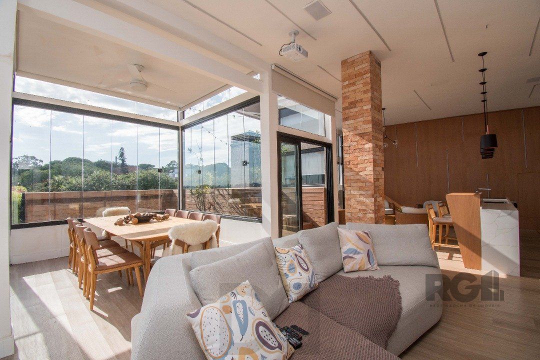 Cobertura de alto padrão, construtora Clave, vista perene para o Rio, 3 suítes, piscina, 3 vagas cobertas. — foto 14