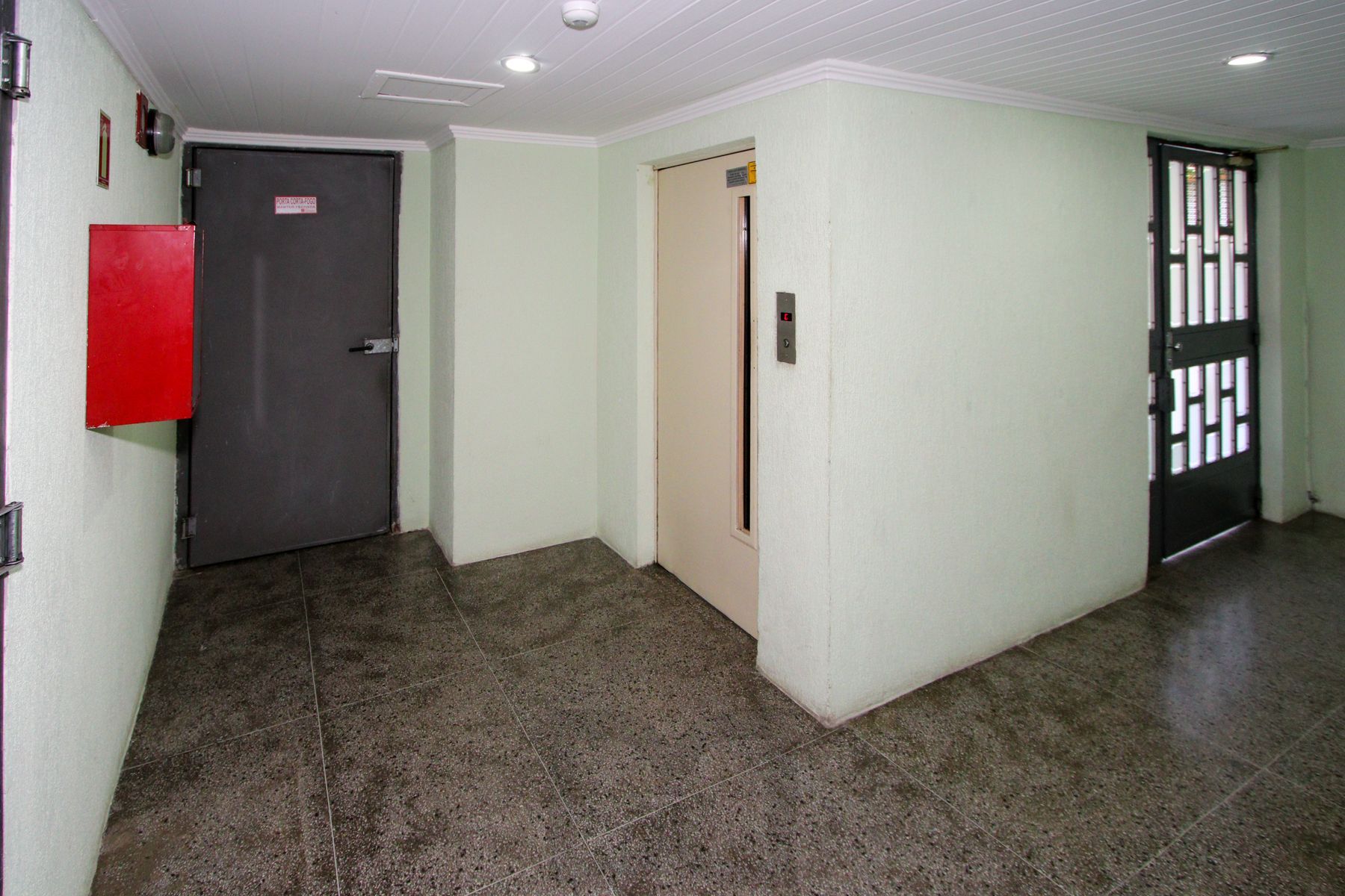 Apartamento para Venda - 57.25m², 2 dormitórios, Tristeza — foto 3
