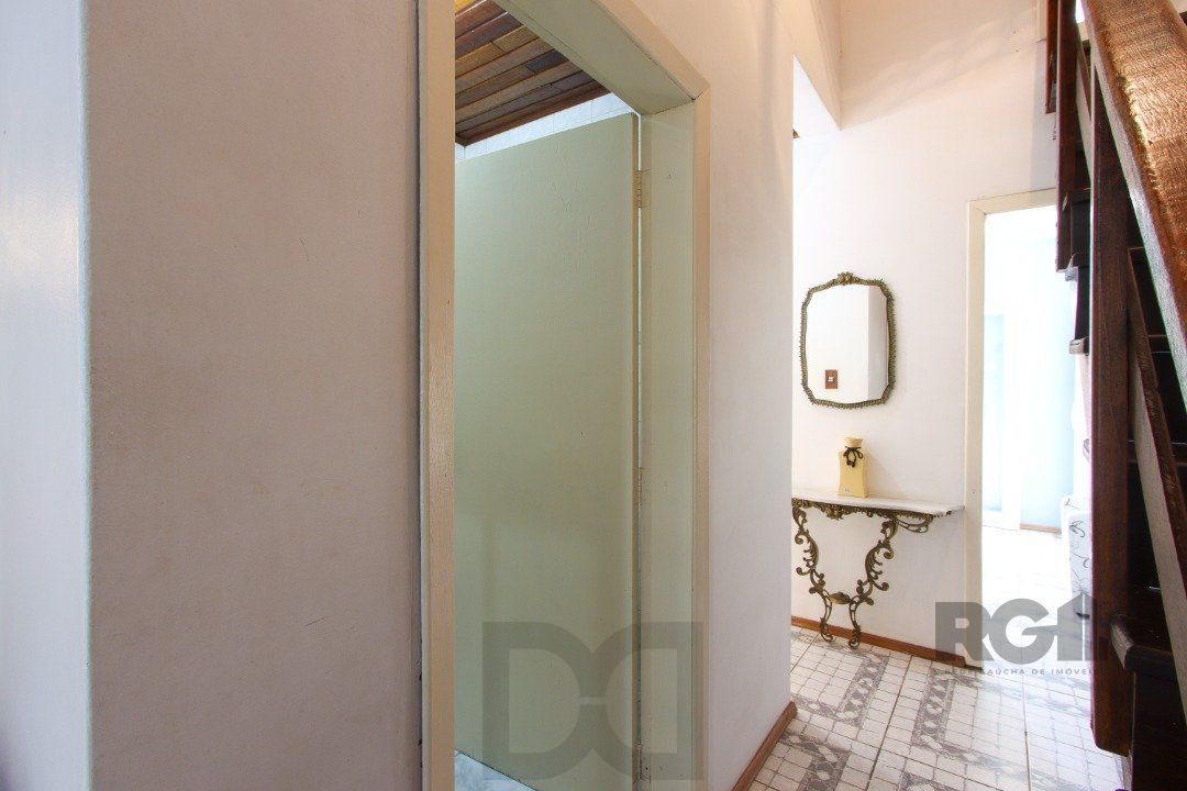 Casa 04 dormitórios, 02 suítes, living 02 ambientes — foto 9