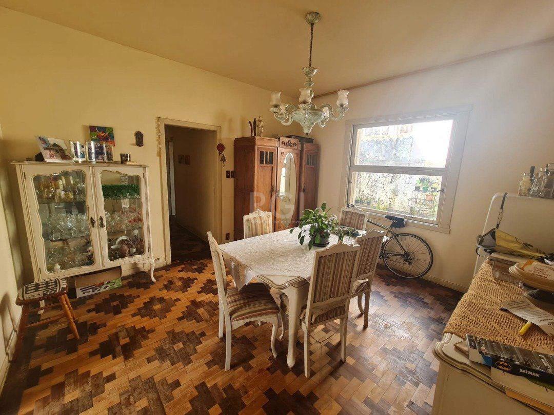 Casa para Venda - 234m², 4 dormitórios, sendo 1 suites, Vila Assunção — foto 12