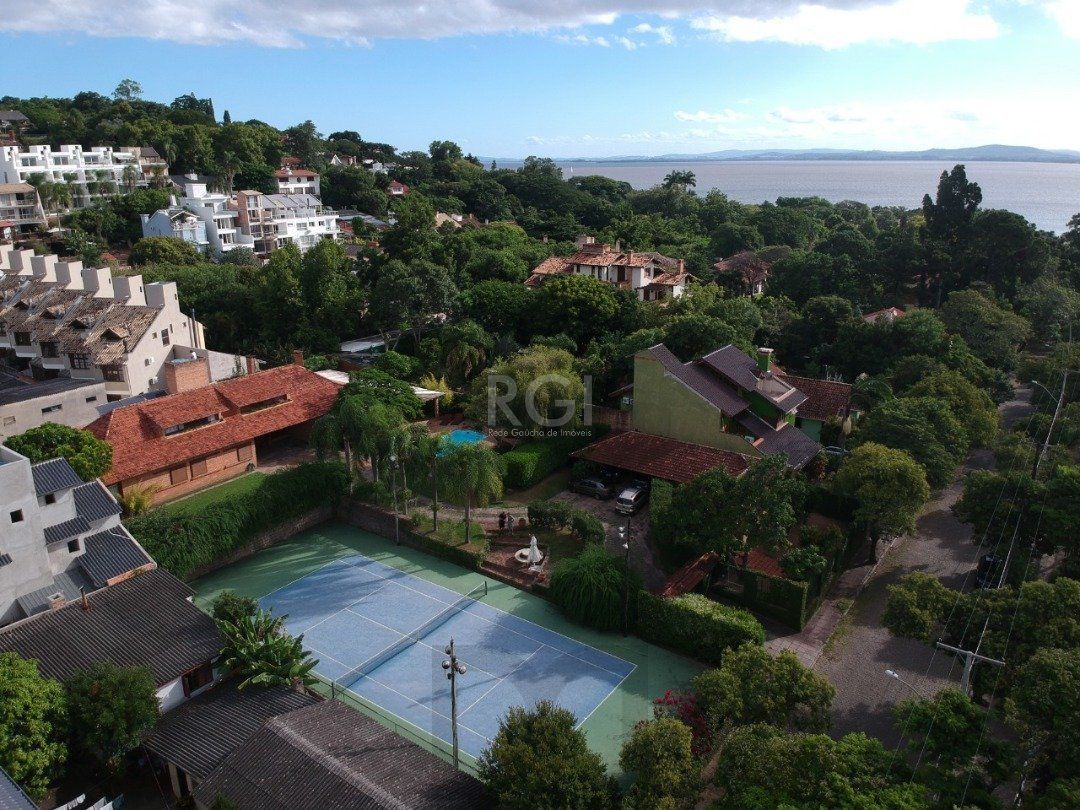 Casa para Venda - 418m², 5 dormitórios, sendo 1 suites, 6 vagas - Tristeza — foto 32