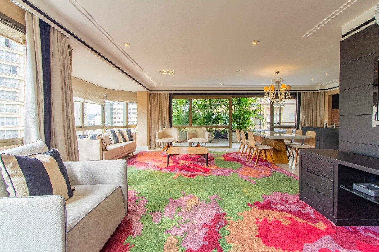 Apartamento Garden com 202m² e 3 dormitórios, 3 suítes, 3 vagas — foto 5