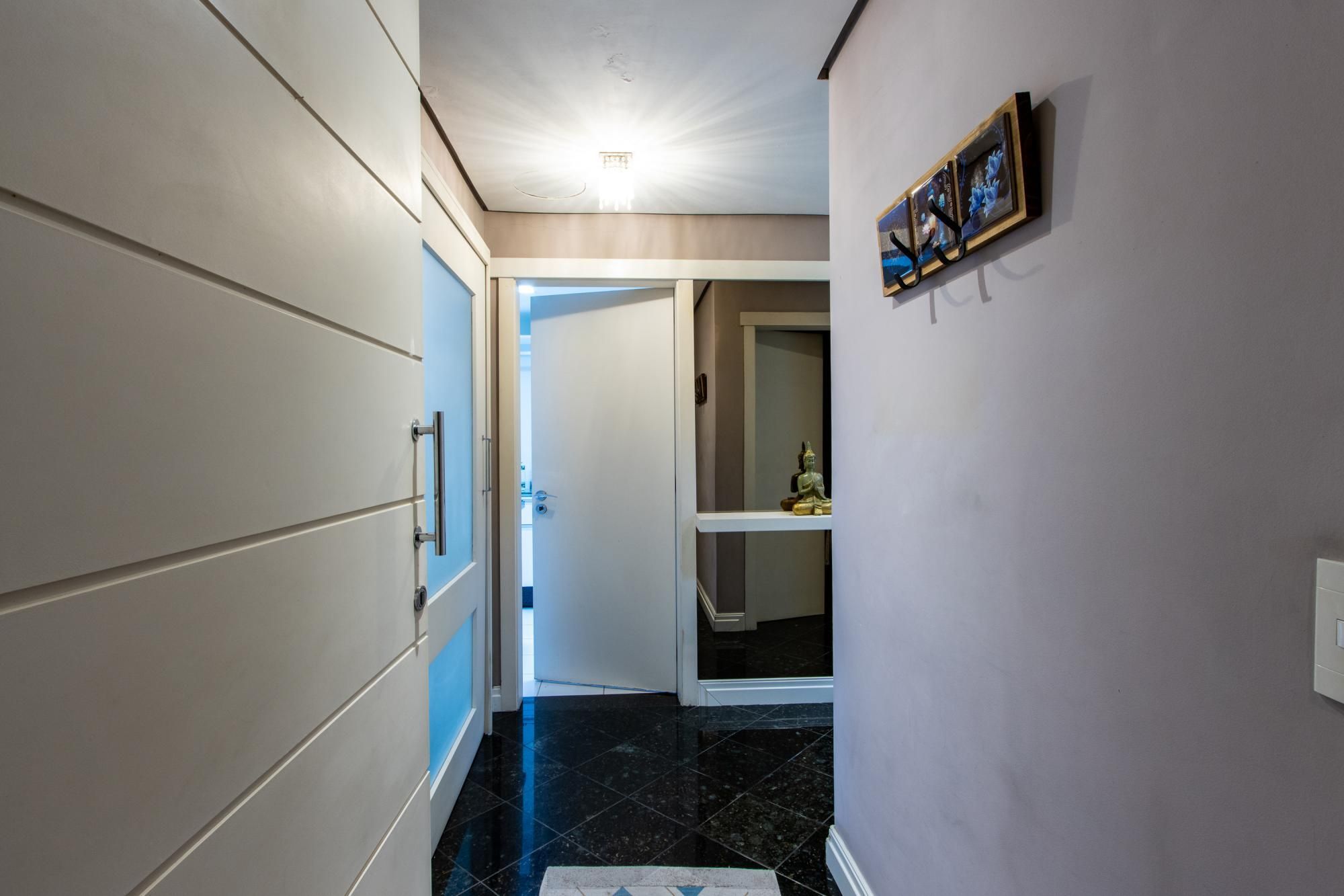 EXCELENTE APARTAMENTO COM VISTA LIVRE PARA O GUAÍBA!! — foto 1
