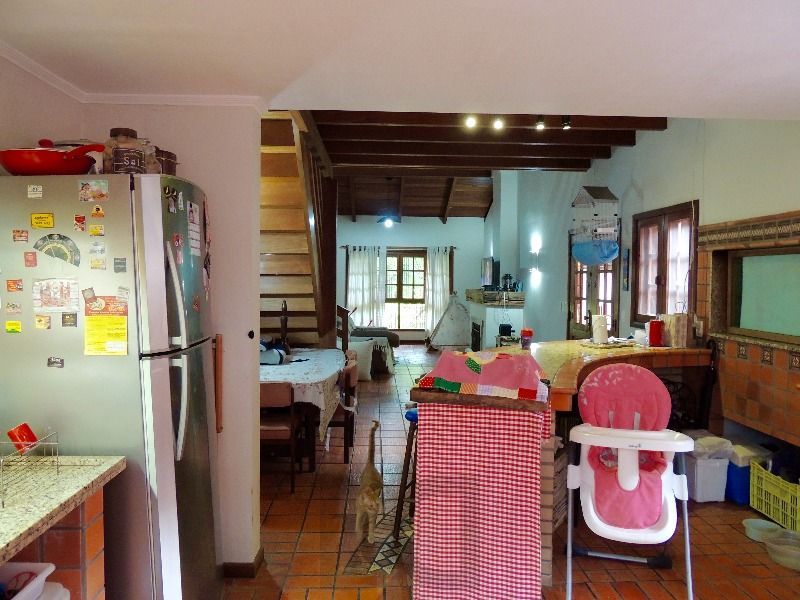 Casa para Venda com 3 dormitórios, sendo 2 suites e 3 vagas no bairro Belém Novo — foto 13
