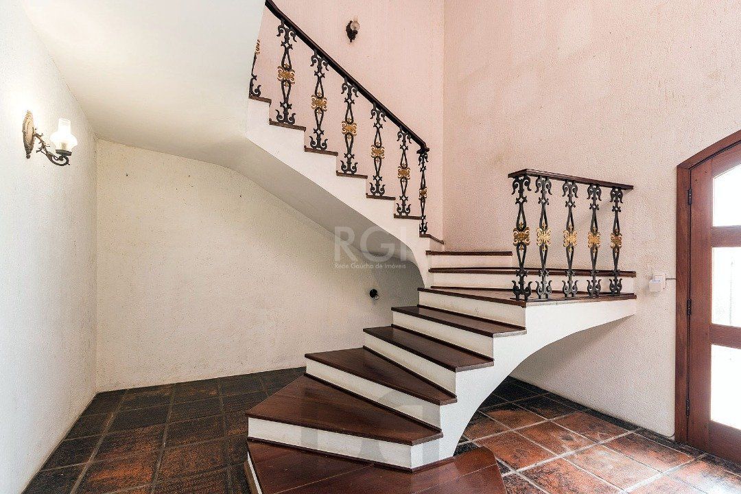 Casa para Venda - 430m², 4 dormitórios, sendo 1 suites, 5 vagas - Cristal — foto 30