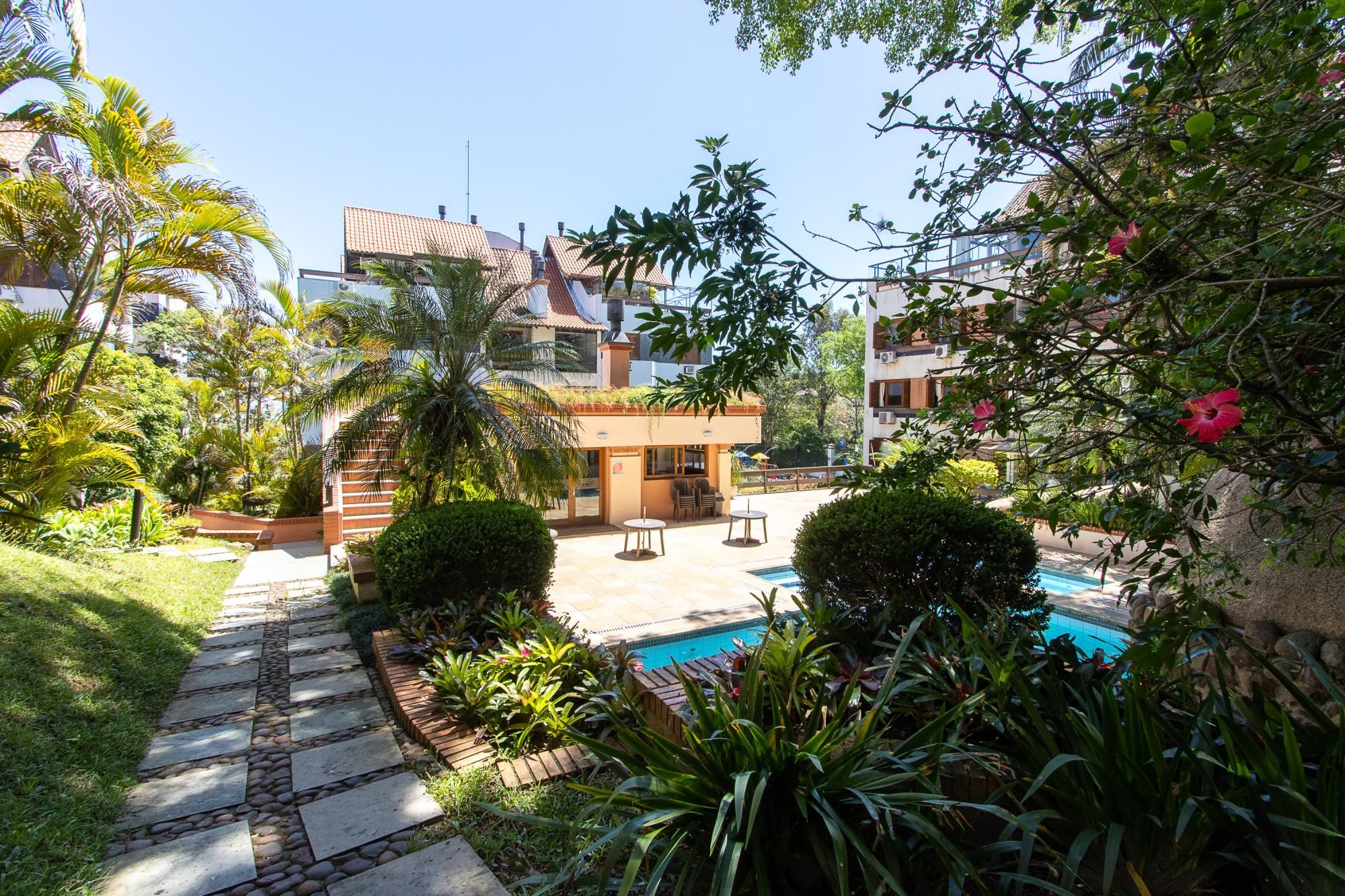 Apartamento de 3 dormitórios, 1 suíte e 3 vagas no bairro Ipanema. — foto 43