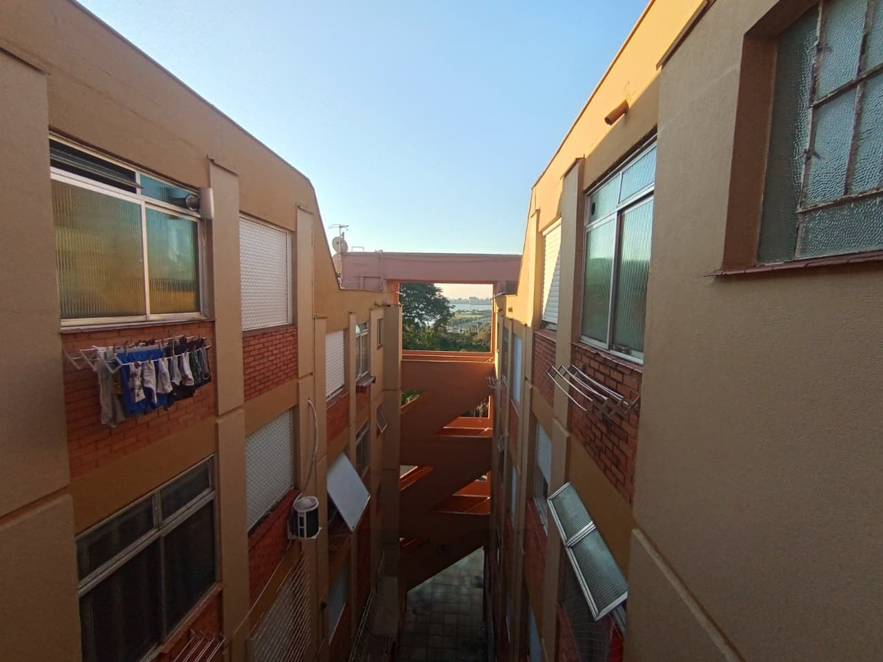 Apartamento de dois dormitórios á venda no bairro Cristal em Porto Alegre. — foto 18