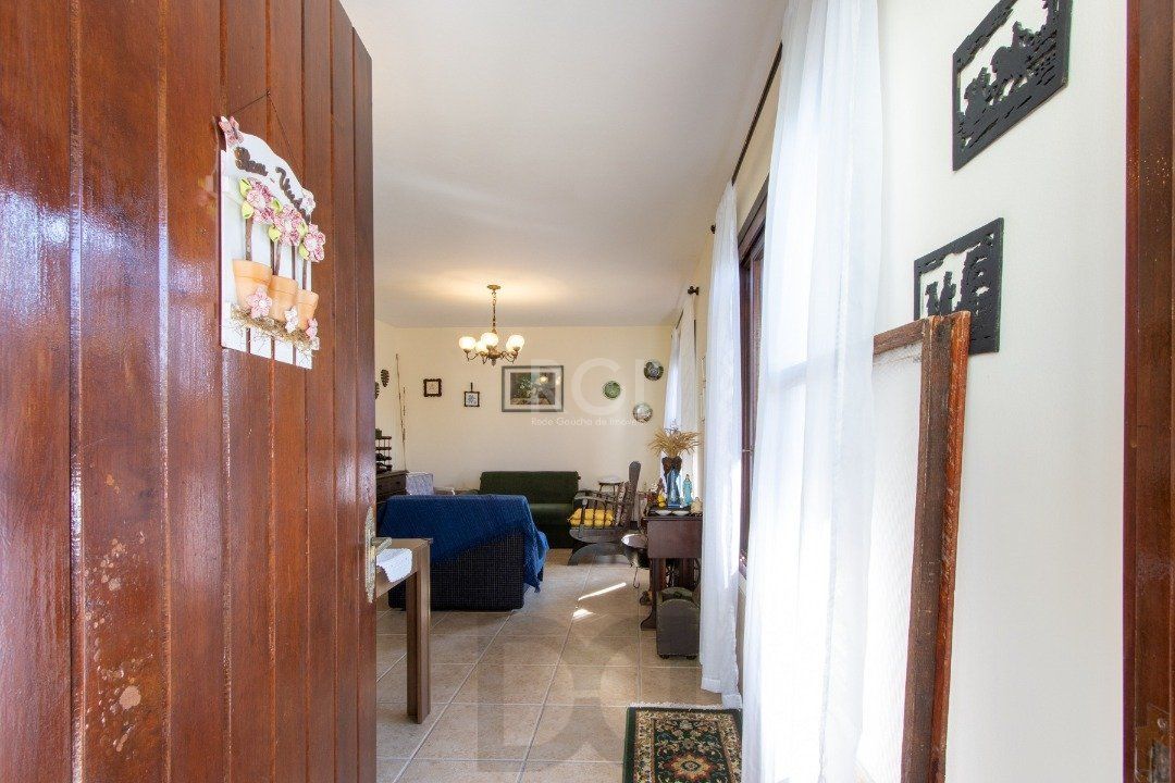 Casa para Venda - 111m², 3 dormitórios, sendo 1 suites, 1 vaga - Espirito Santo — foto 3