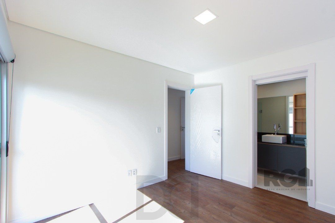 Apartamento em Porto Alegre no Bairro Petrópolis, de 2 quartos, GARDEN , semi mobiliado — foto 27
