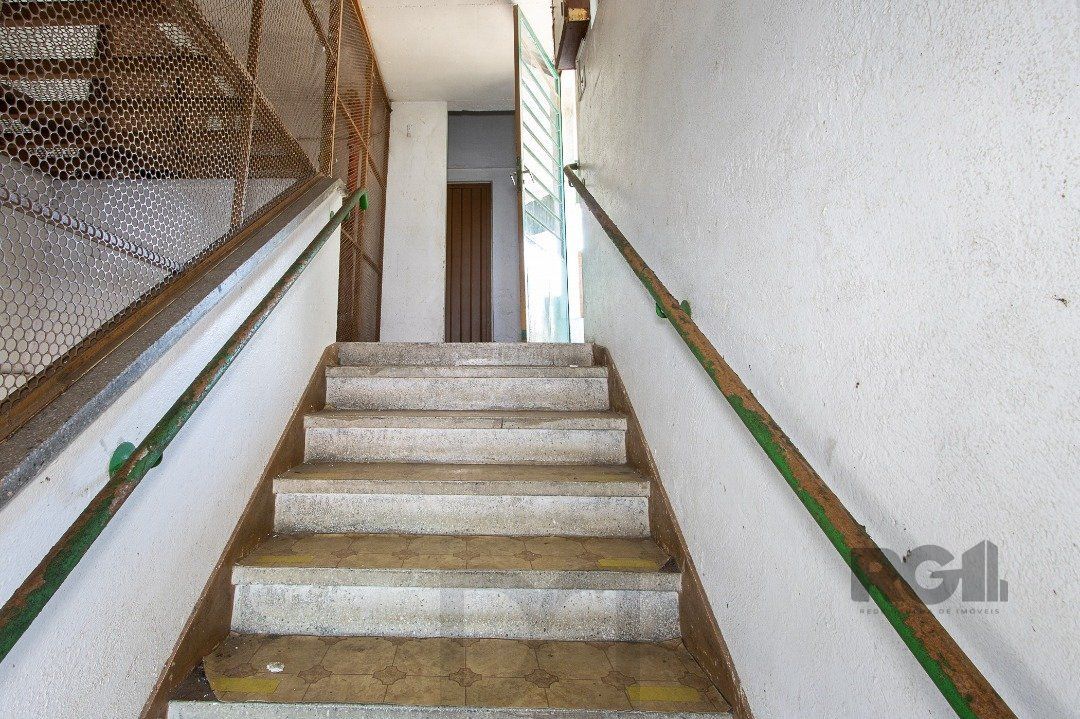 Prédio com 1063m², distribuídos em quatro pavimentos — foto 80
