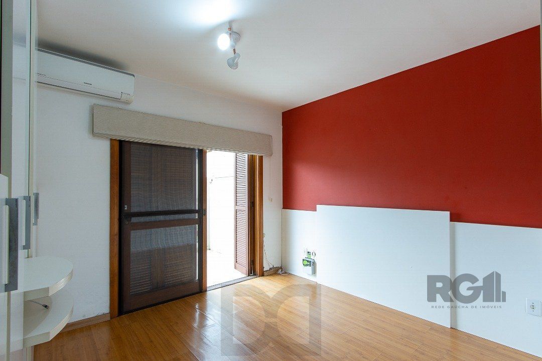 Casa de alvenaria, 3 dormitórios, 1 suíte e pátio com piscina, bairro Espírito Santo. — foto 40