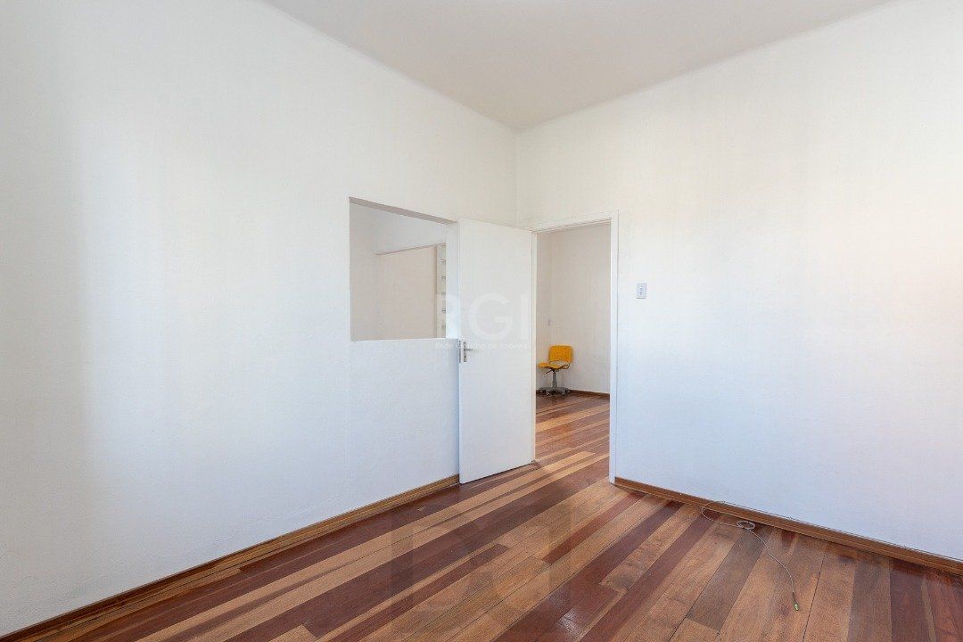 Casa para Venda - 180.2m², 3 dormitórios, 3 vagas - Medianeira — foto 8