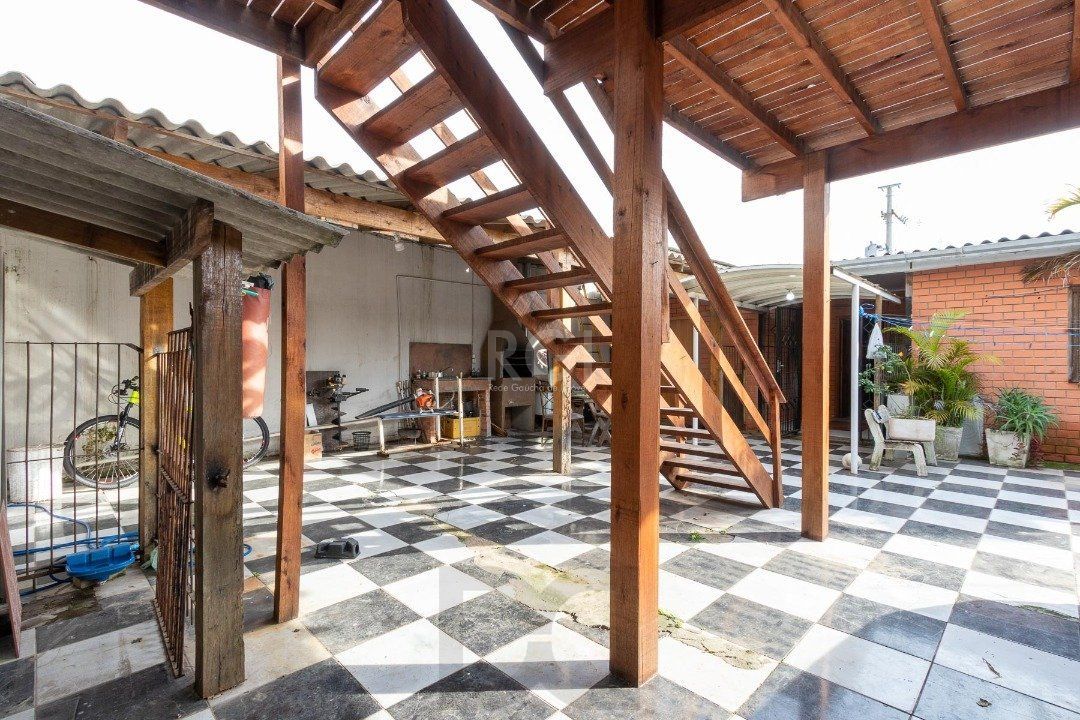 Sobrado para Venda - 300m², 3 dormitórios, sendo 1 suites, 3 vagas - Cavalhada — foto 50
