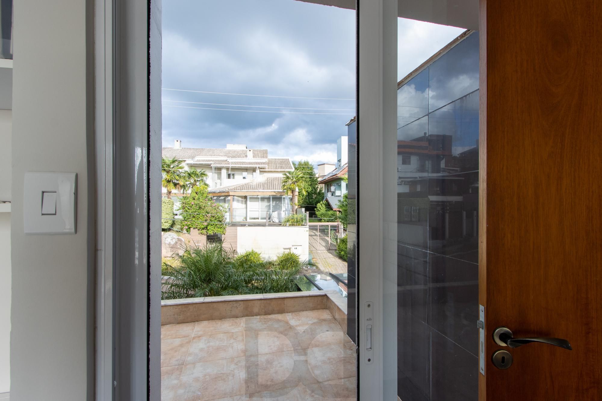 Casa 4 dormitórios com elevador — foto 36