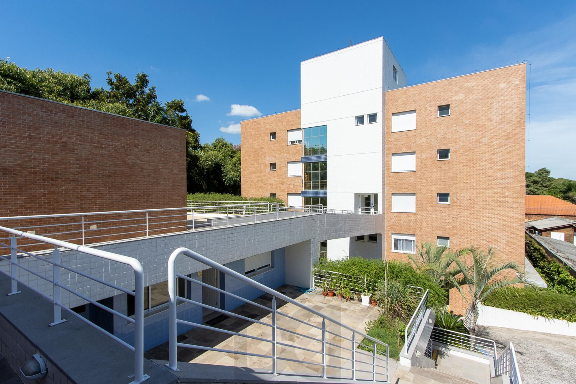 Excelente apartamento de 3 dormitórios, 1 suíte e 2 vagas de garagem. — foto 36