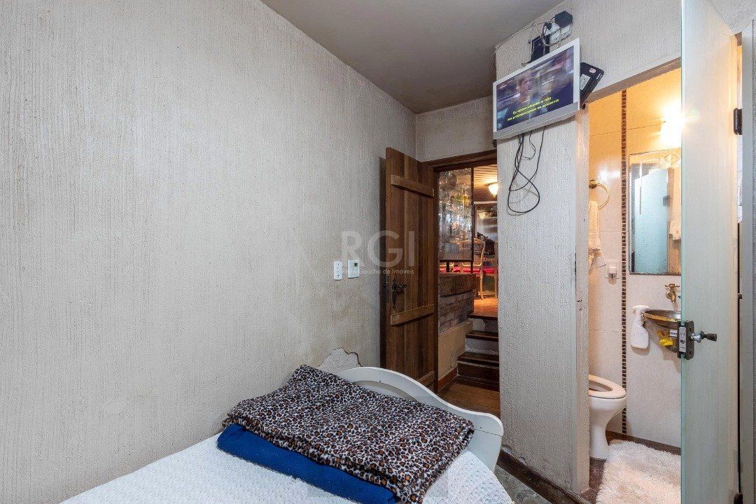 Casa para Venda - 418m², 4 dormitórios, sendo 1 suites, 2 vagas - Jardim Isabel — foto 21