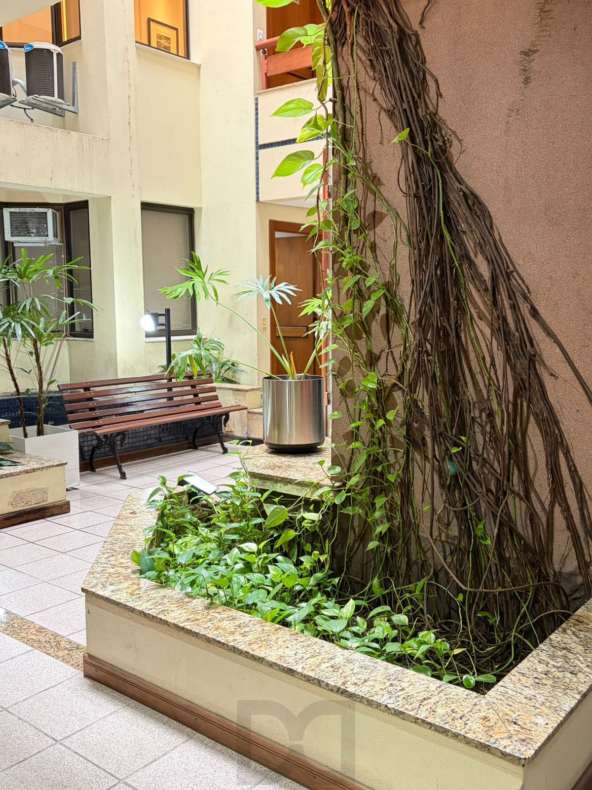 Sala comercial no Petrópolis — foto 23