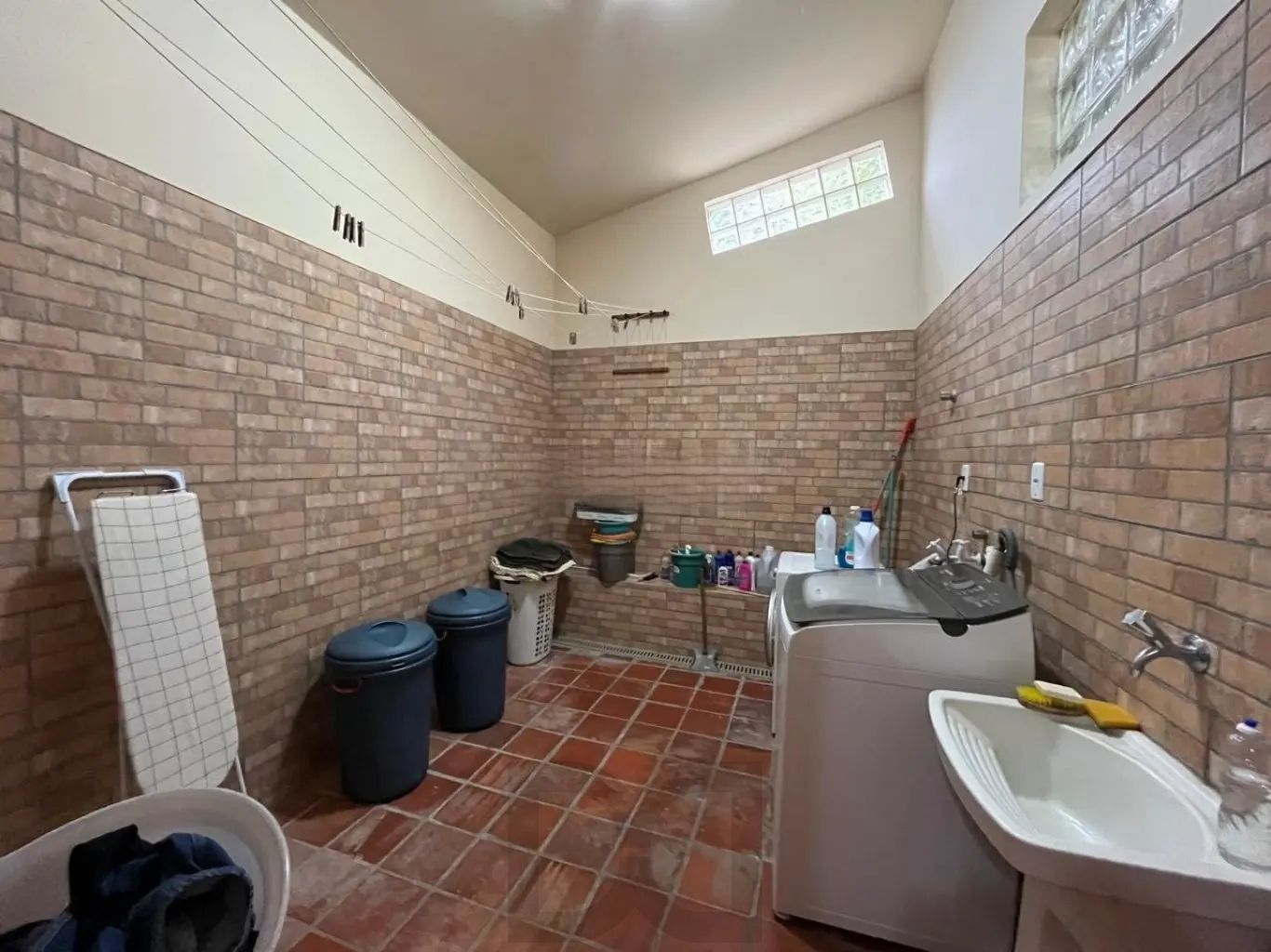 Casa com 4 quartos e 2 lareiras no bairro Belém Velho — foto 33