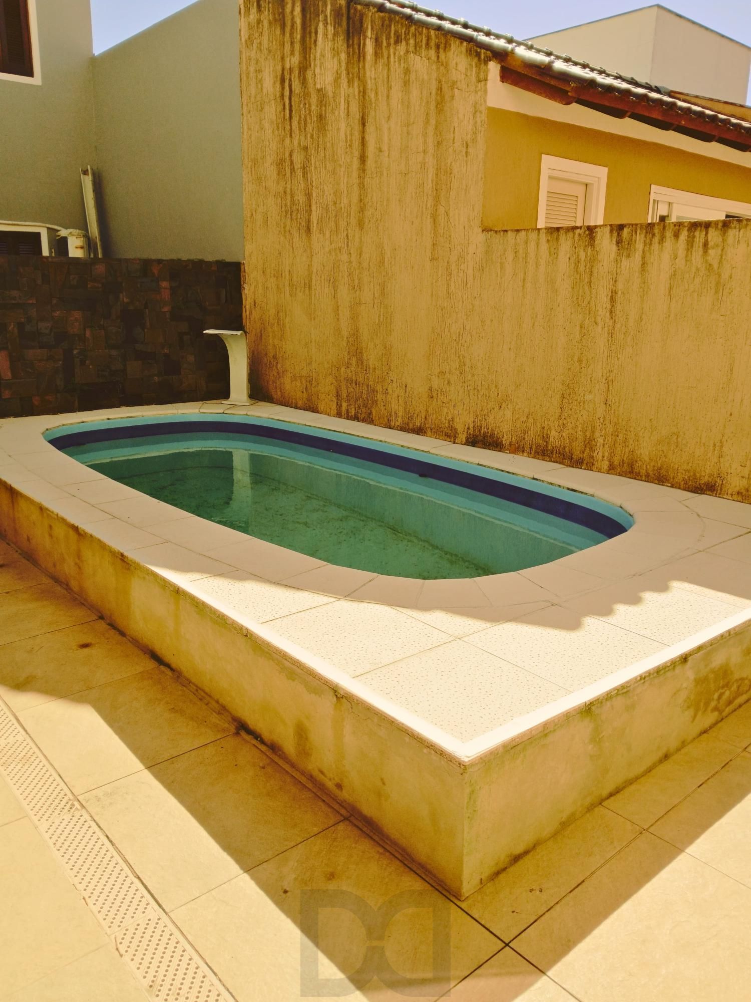 Casa aconchegante com 3 dormitórios, piscina e lareira — foto 17