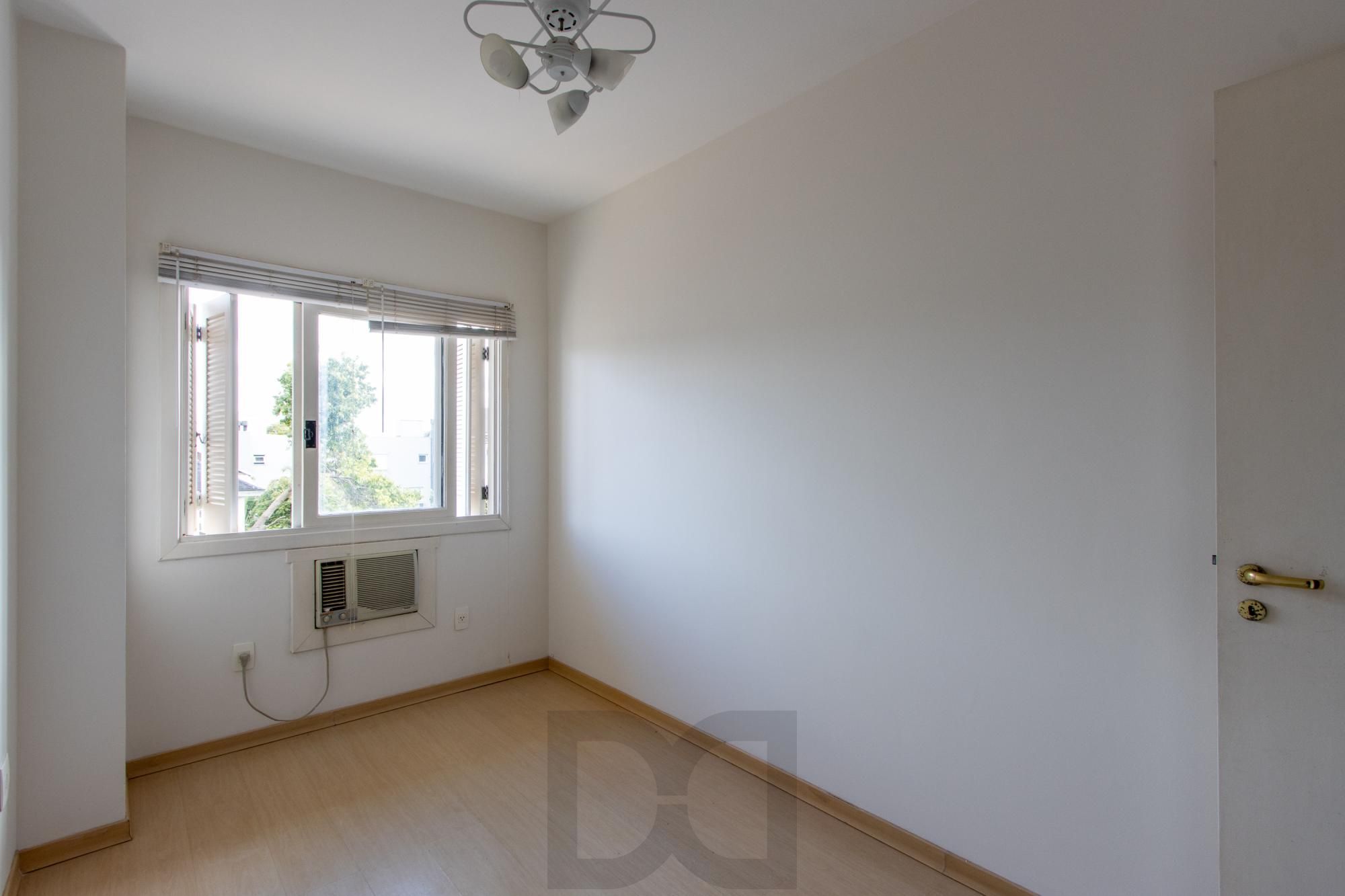 Casa em condomínio de 3 quartos na Tristeza — foto 28
