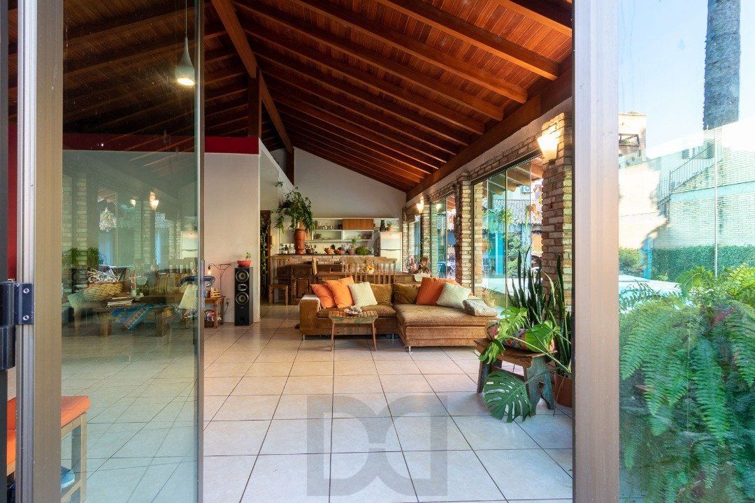 Casa para Venda - 292.21m², 4 dormitórios, sendo 2 suites, 3 vagas - Tristeza — foto 14