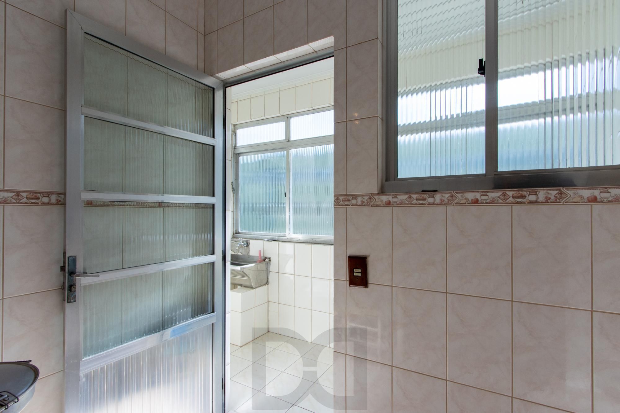 APARTAMENTO 2 DORMITORIOS 73M² 1 LANCE ESCADA — foto 9