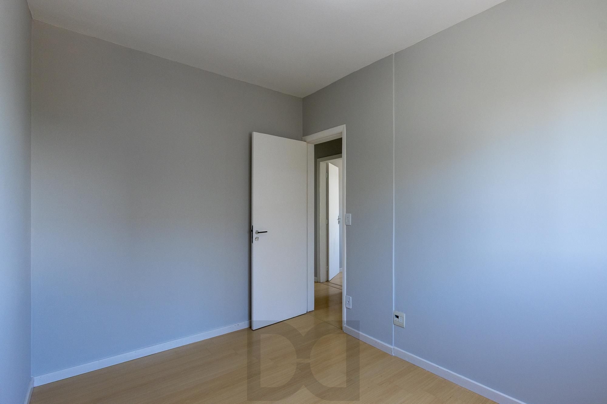 Apartamento 3 quartos, 1 vaga coberta, escriturada, condomínio com infra - Bairro Cristal — foto 24
