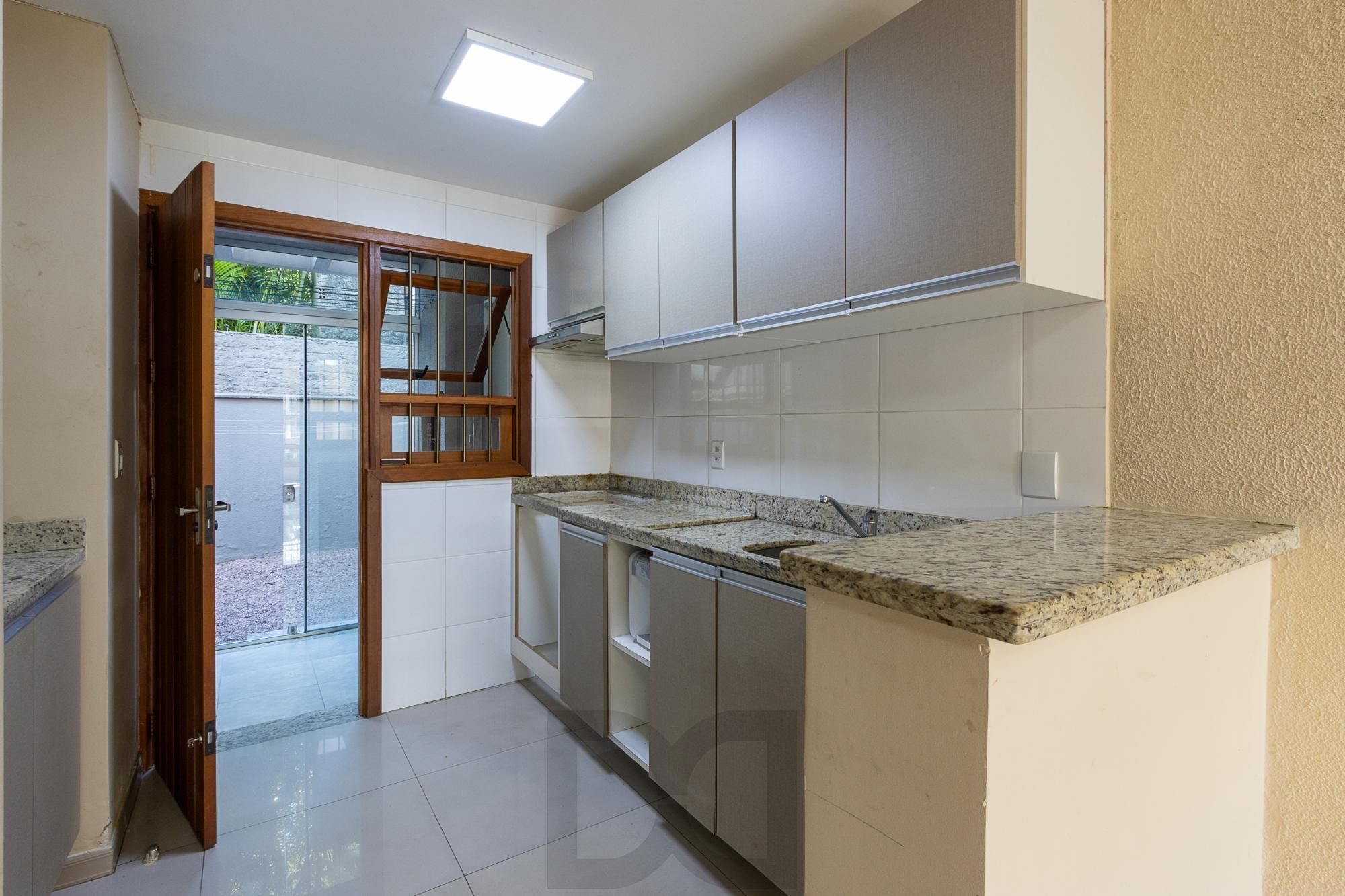Casa para Venda - 135.78m², 3 dormitórios, sendo 3 suites, 1 vaga - Guarujá — foto 11