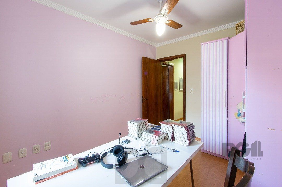 Casa para Venda - 300m², 5 dormitórios, sendo 1 suites, 4 vagas - Portal do Guarujá — foto 30
