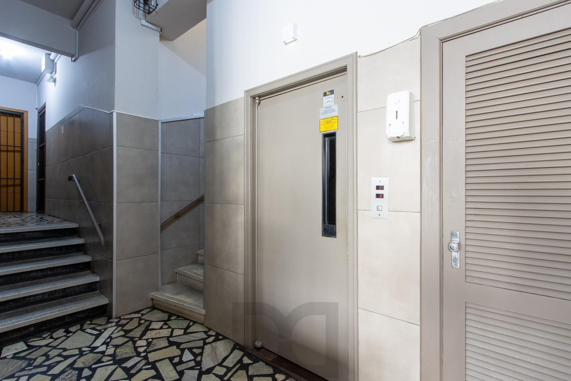Apartamentos para venda com 2 quartos, 74m² - Cidade Baixa — foto 24
