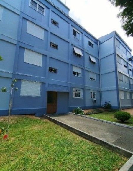 Apartamento térreo com 2 dormitórios - bairro Camaquã — foto 1