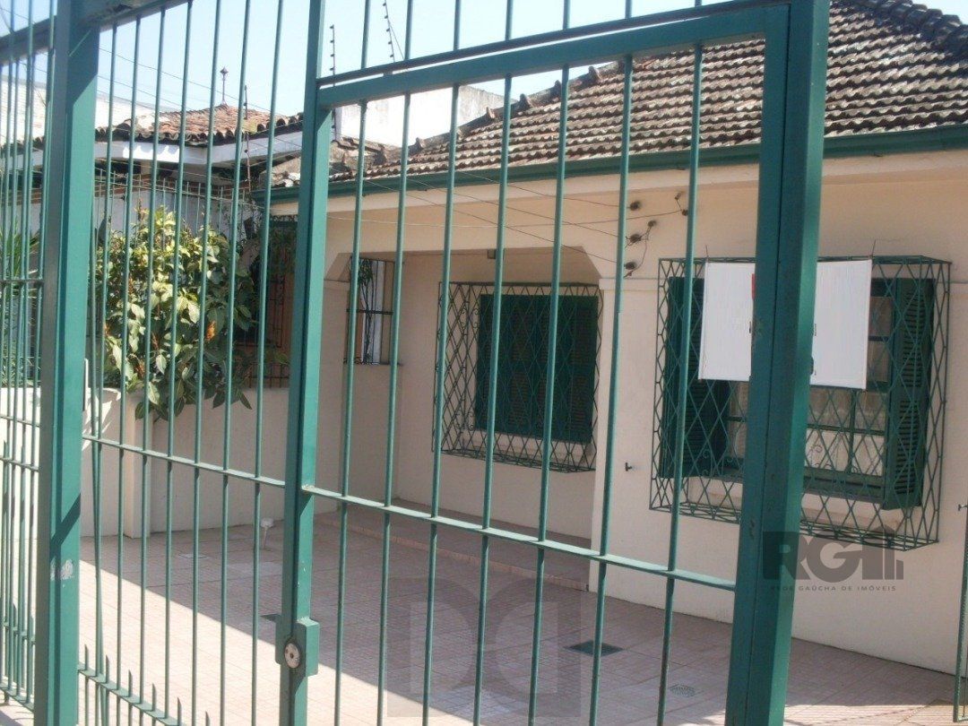 Casa comercial térrea na Av. Aparício Borges - Bairro Teresópolis — foto 3