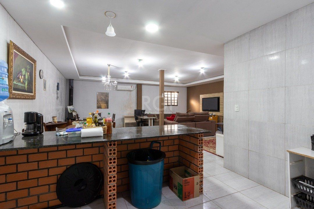 Sobrado para Venda - 300m², 3 dormitórios, sendo 1 suites, 3 vagas - Cavalhada — foto 64