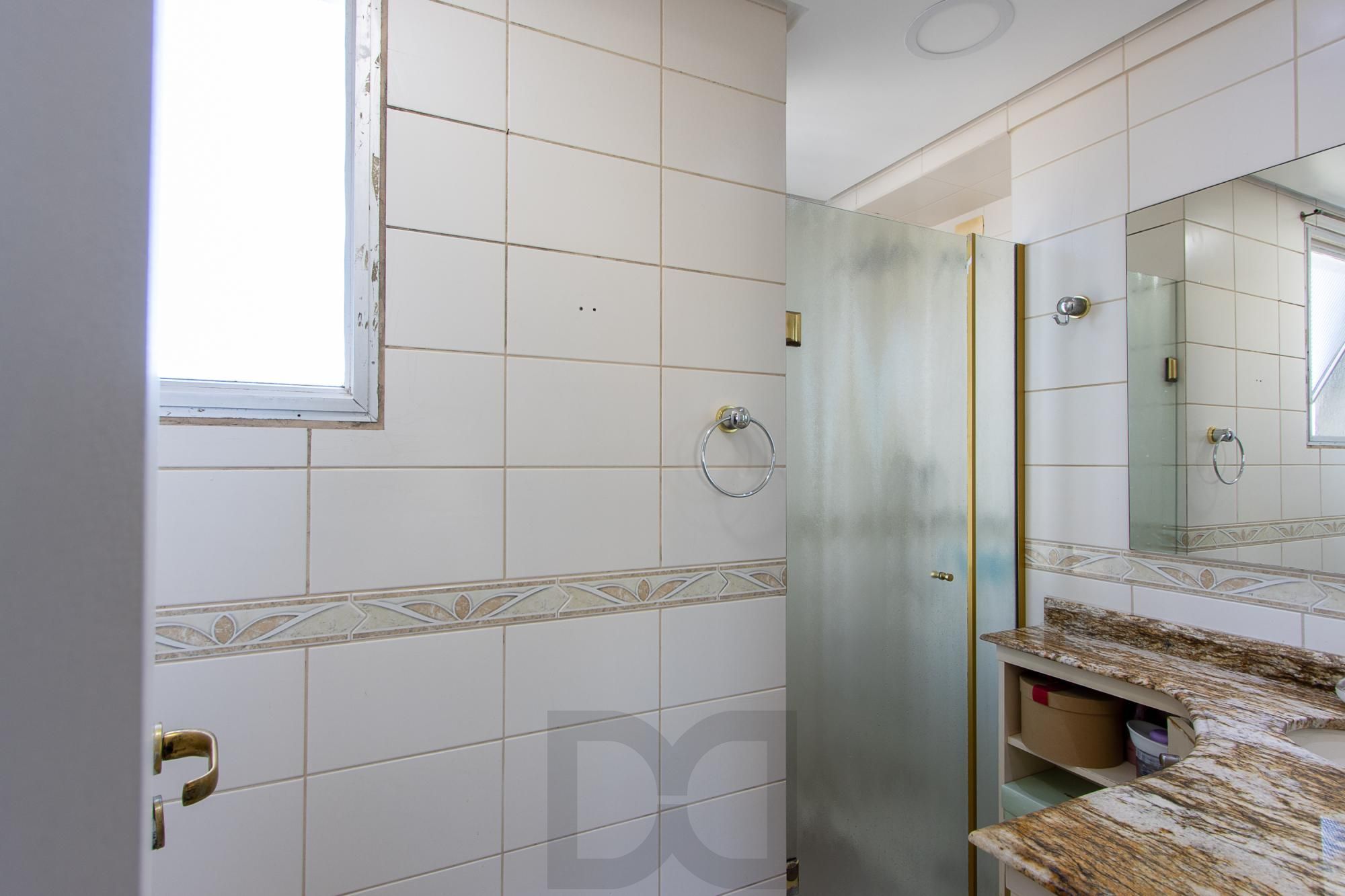 Cobertura com 2 dormitórios, incluindo 1 suíte. — foto 17