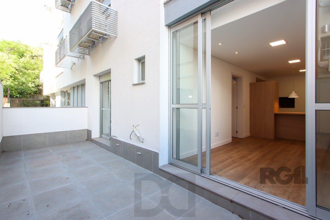 Apartamento em Porto Alegre no Bairro Petrópolis, de 1 quarto, GARDEN , semi mobiliado — foto 13