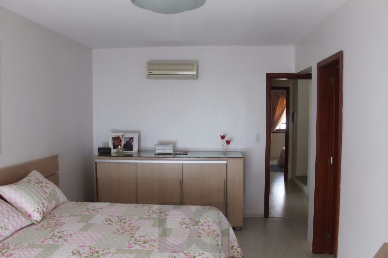 Casa para Venda - 290.67m², 4 dormitórios, sendo 1 suites, 4 vagas - Camaquã — foto 22