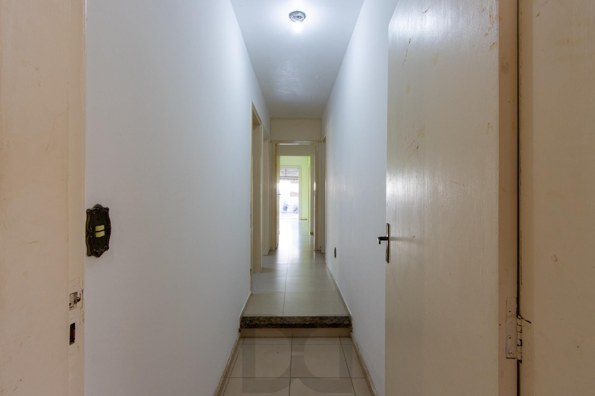 Casa para Venda - 231.72m², 4 dormitórios, sendo 1 suites, 3 vagas - Tristeza — foto 20