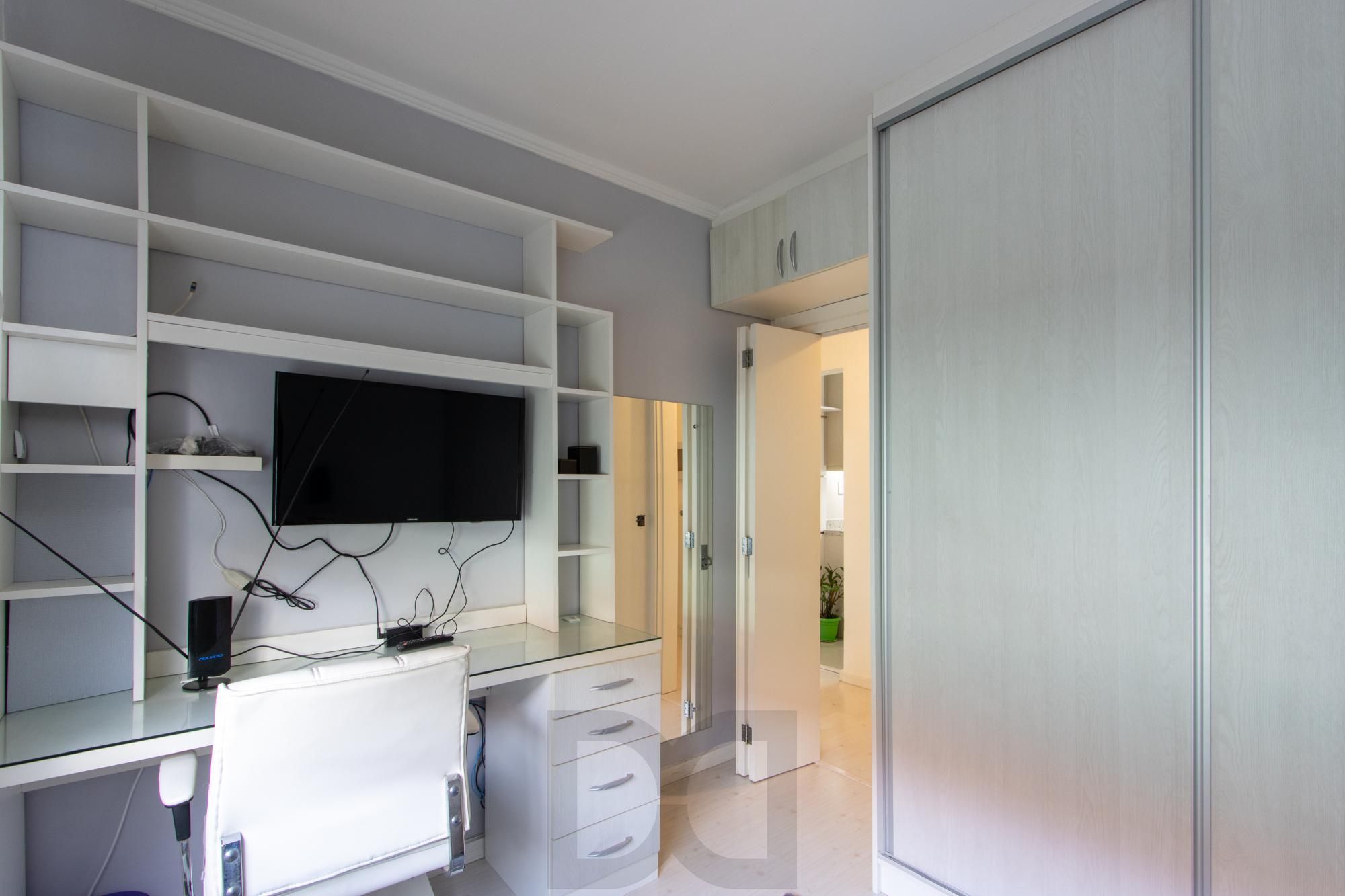 Apartamento 2 dormitórios - Bairro Teresópolis — foto 18